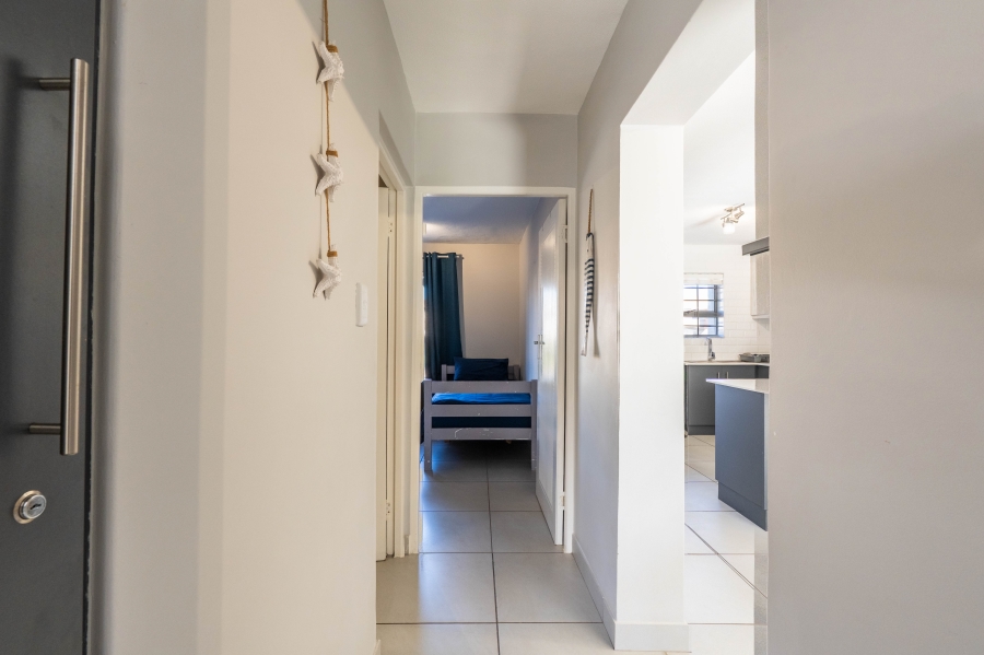 2 Bedroom Property for Sale in Hartenbos Central Western Cape